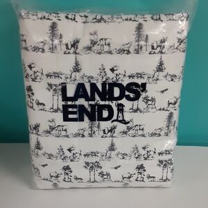 Lands' End Black and White Scenic Bedding
